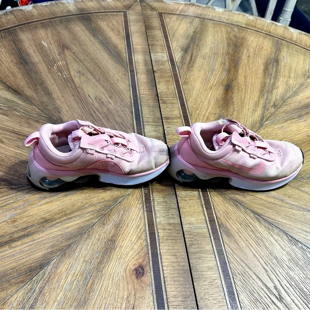Nike Air Max 2021 Pink Glaze/White/Black Shoes—Kids Size 1 - Picture 4 of 6